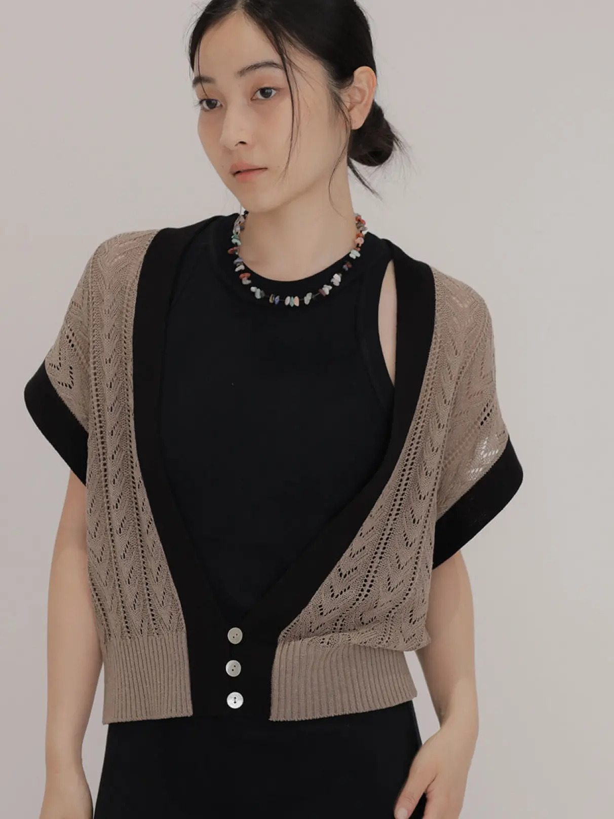 Bicolor crochet knit vest