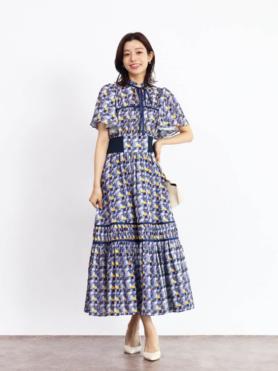 レトロパターンフレアワンピース