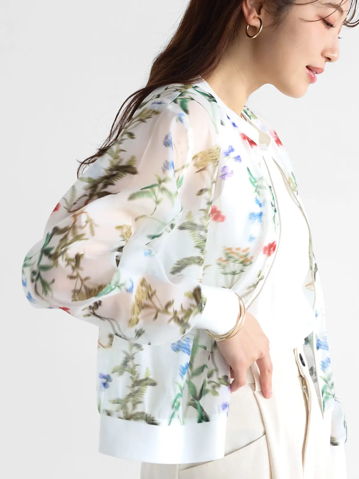 Vin(ヴァン)　ボタニカルシアーブルゾン