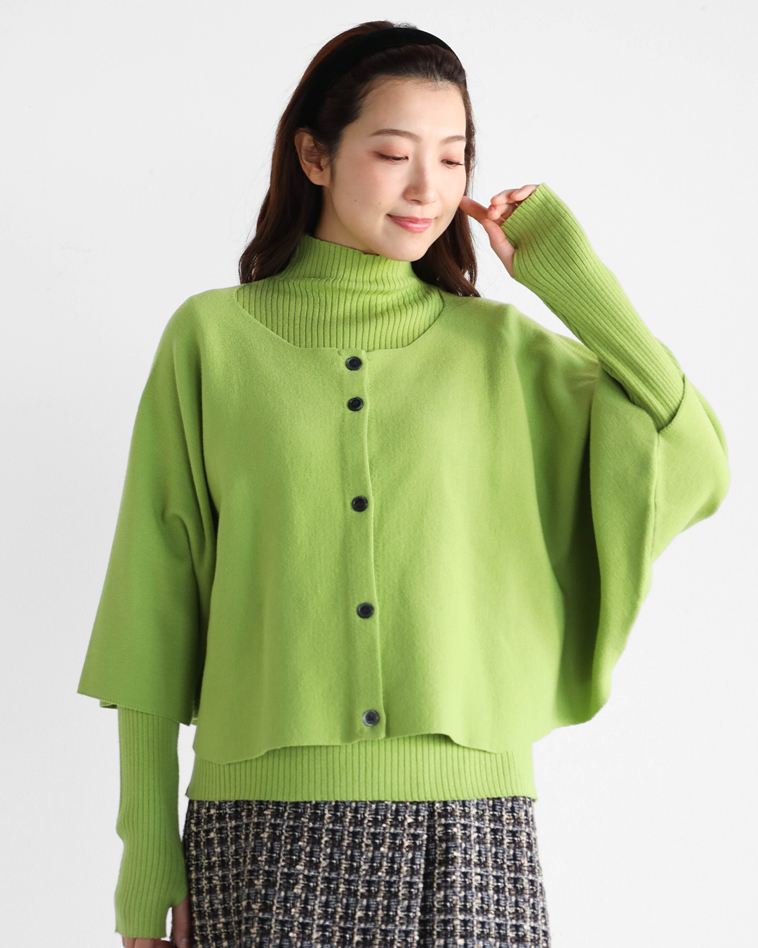 Vin(ヴァン)　ケープハイネックニットアンサンブル