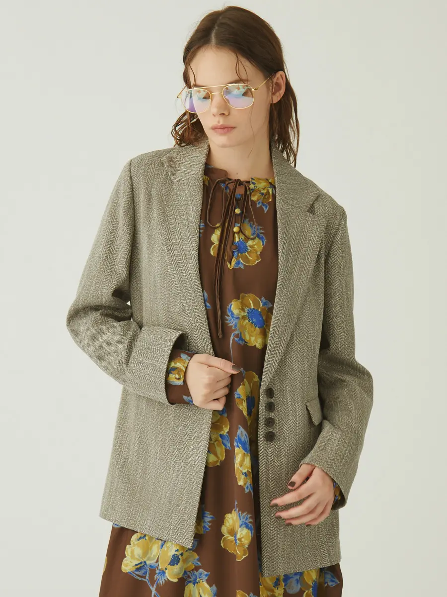 Vin(ヴァン)　ボタンデザインヘリンボーンテーラードジャケット