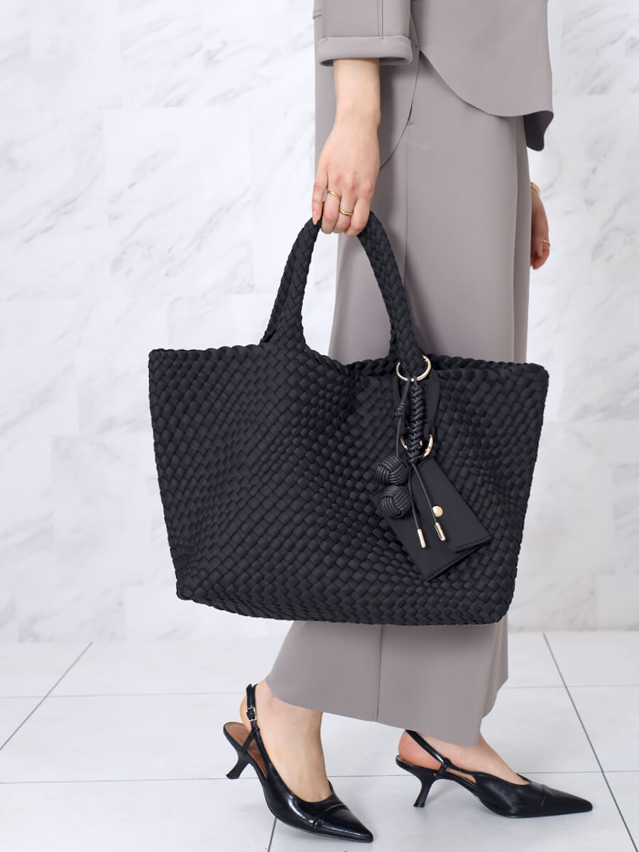 ミニポーチ付き編み込みスクエアビッグトート