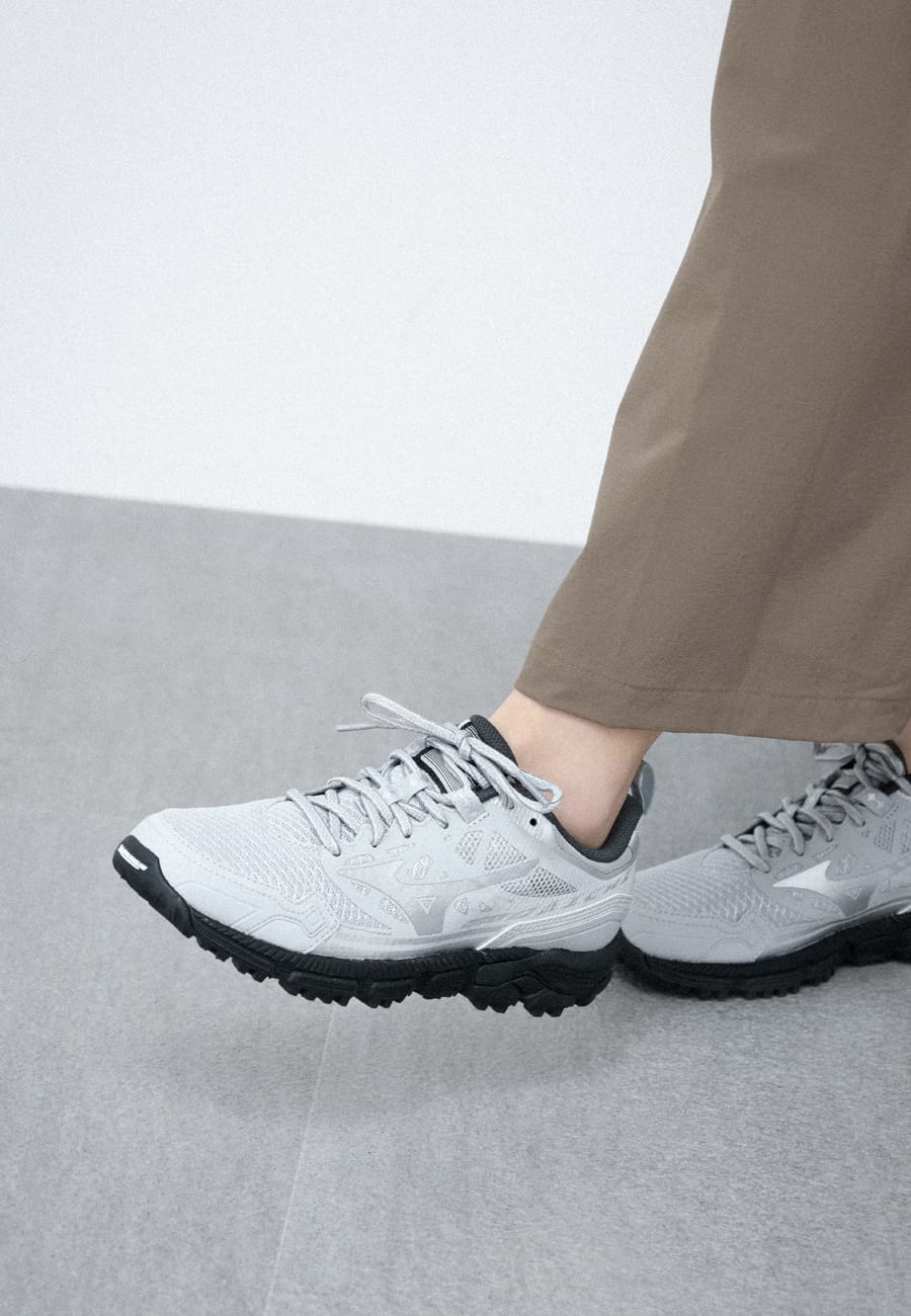 春 小物 スタイル