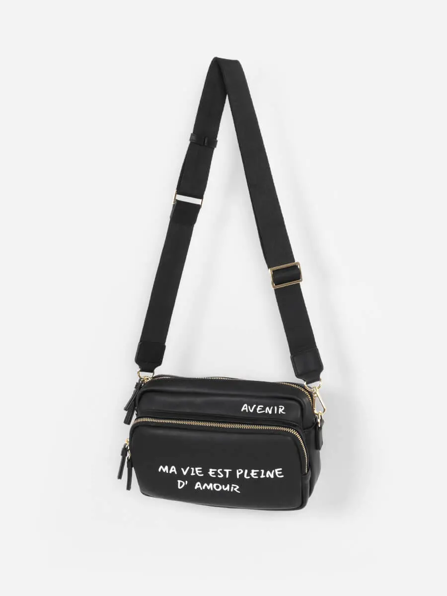 Vin(ヴァン)　メッセージプリントスクエアショルダーバッグ