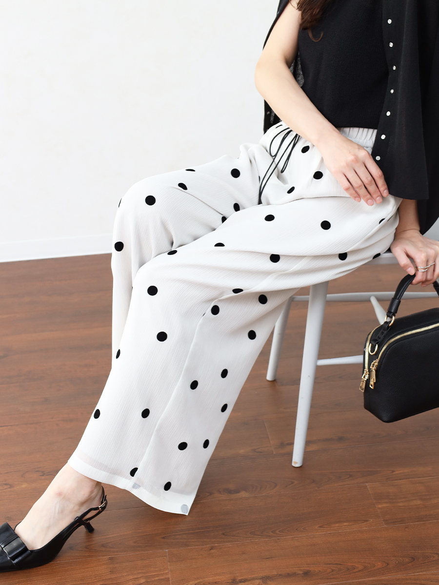 Vin(ヴァン)　パールボタンジレ&ワイドシルエットパンツセットアップ