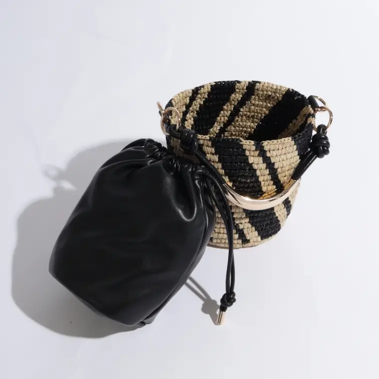 nouer クロスレザーデザインバック2wayかご夏ヤマダヤ 季節を愉しむ！YAMADAYAの夏小物 50 - ｜YAMADAYA STORE