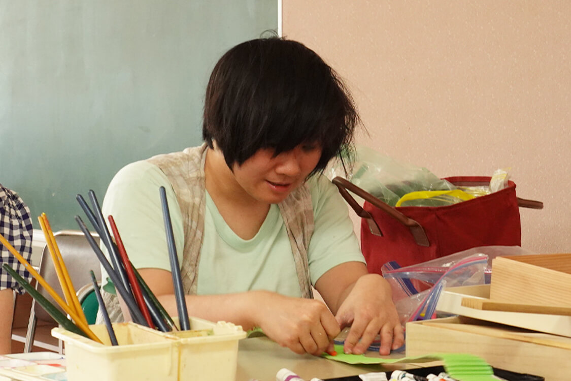 ポレポレの友だちで作品を作る祥子さん