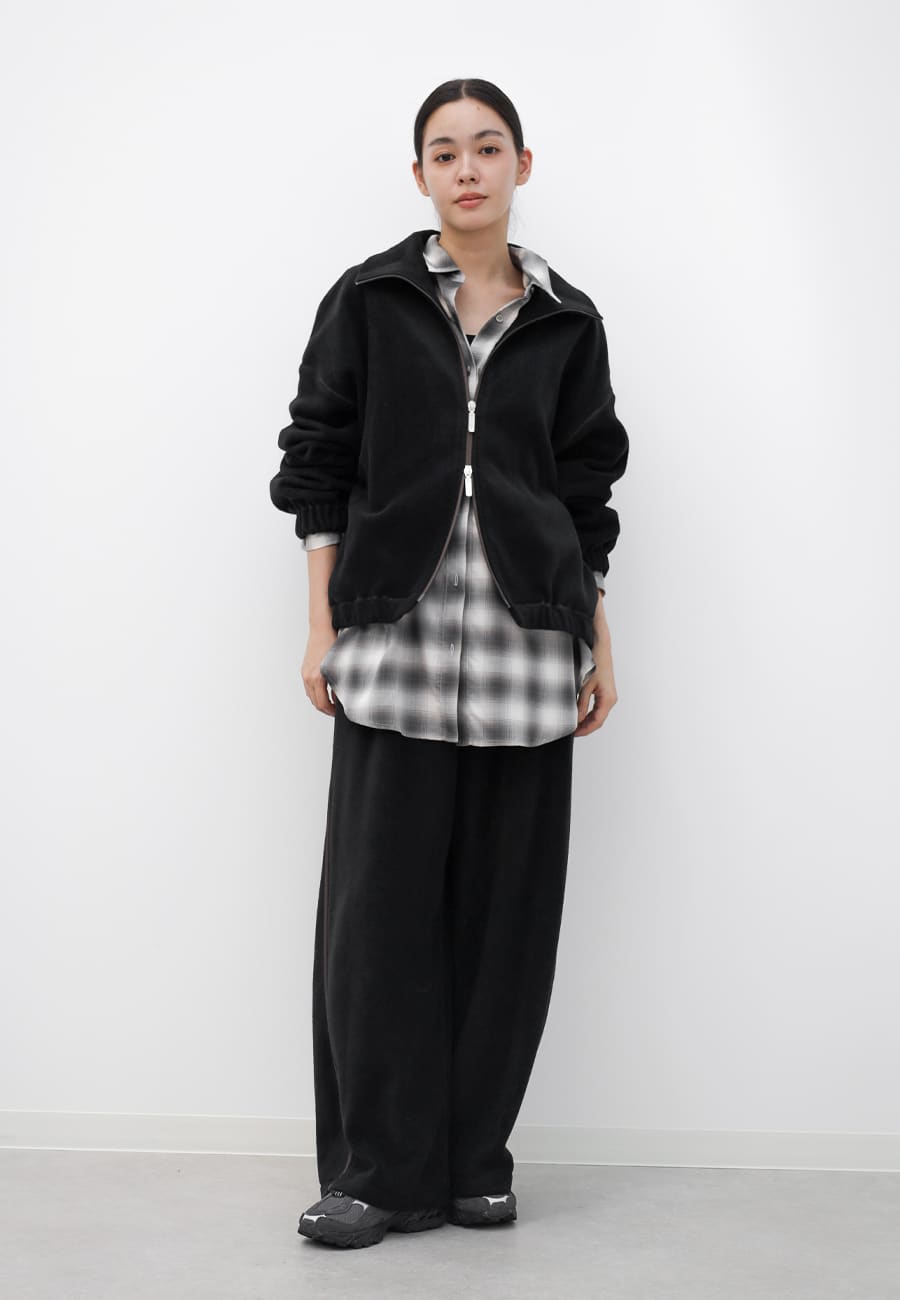 LOOK 02