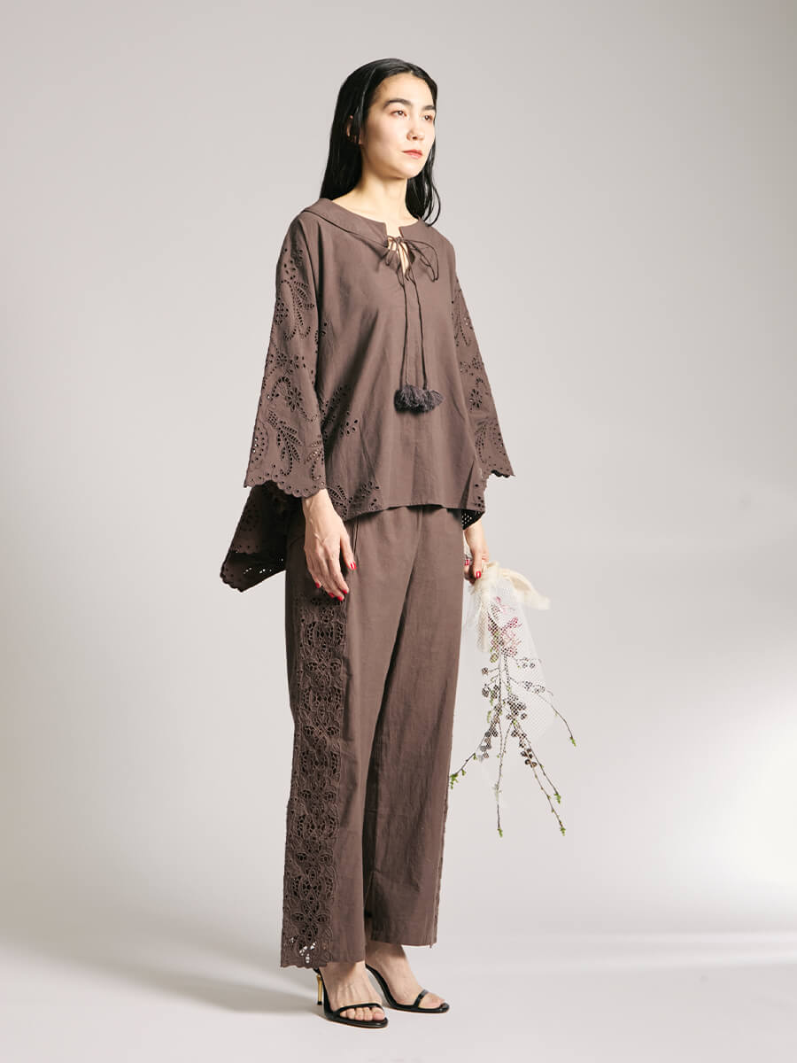 Cutwork poncho&pants