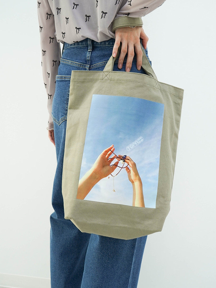 Photo print tote bag