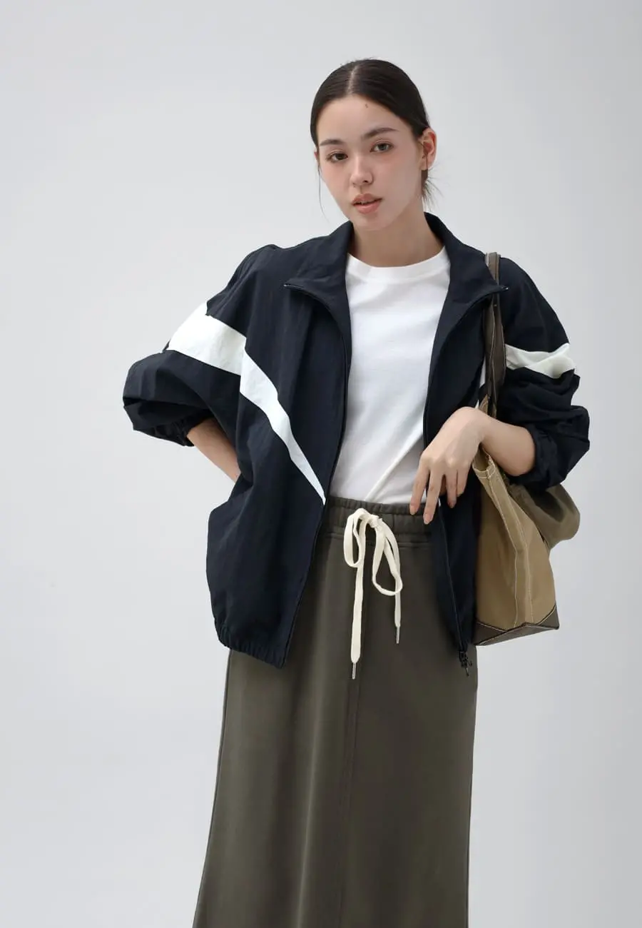 YORT 撥水・異素材切り替え　ロングブルゾン　ブラック ヤマダヤ 機能性を纏う ACTIVE STYLE vol.2 - ｜YAMADAYA STORE