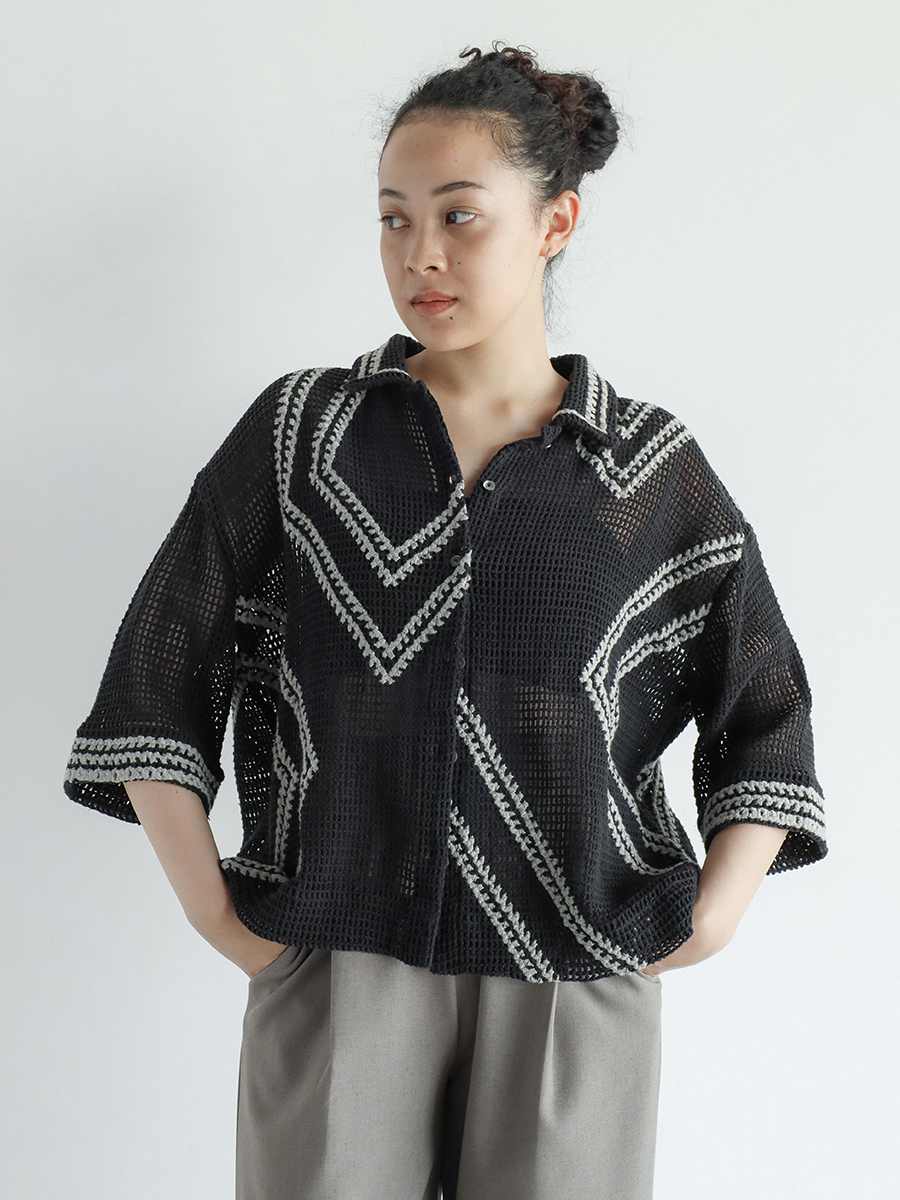 Crochet knit shirt
