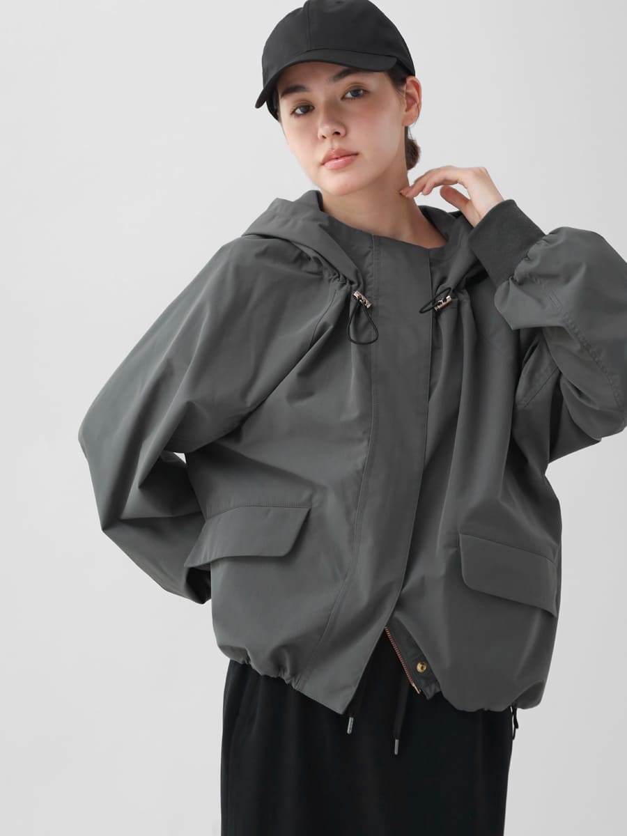 YORT ヨート アクティブスタイル フード付きマウンテンパーカー