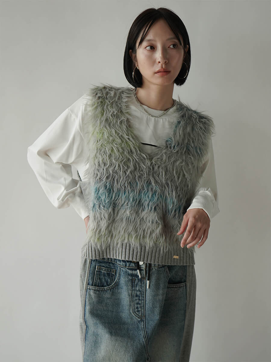 Eimee Law(エイミーロウ)　ロングシャギークロップドベスト