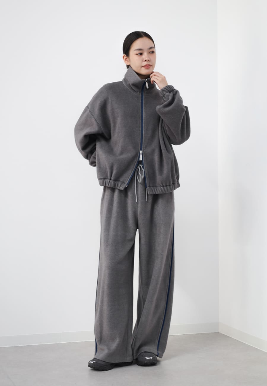 LOOK 08