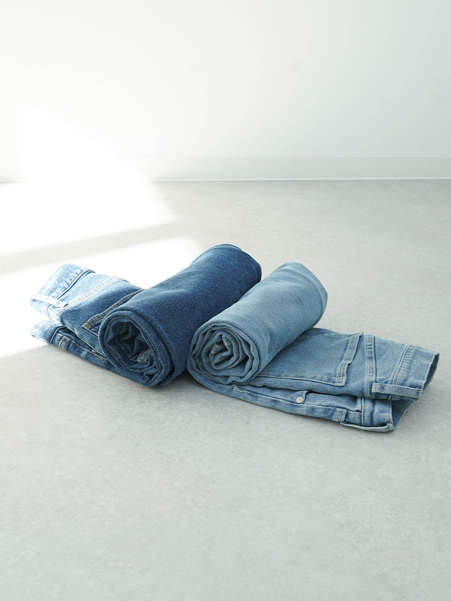 Wide-leg denim pants
