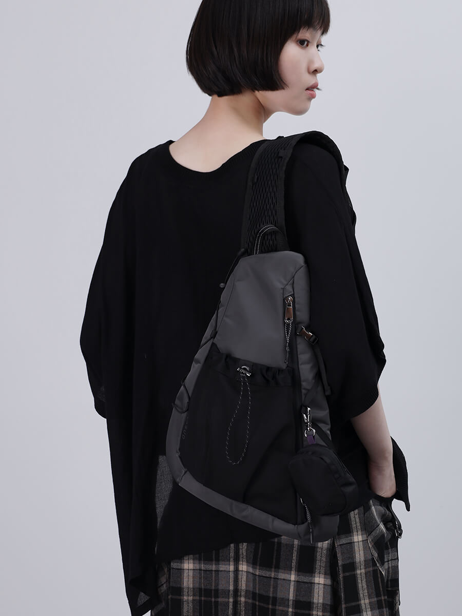 LASUD ワンショルダーボディバッグ