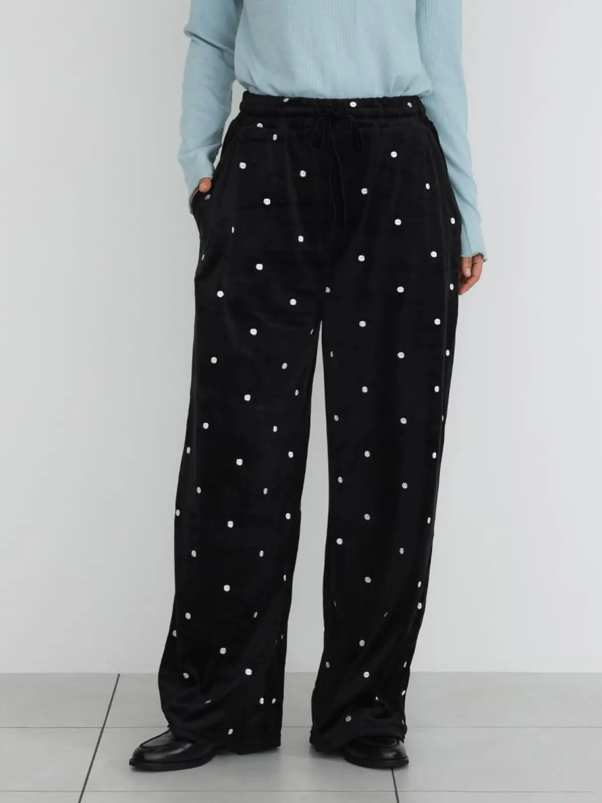 Brushed dot wide pants
