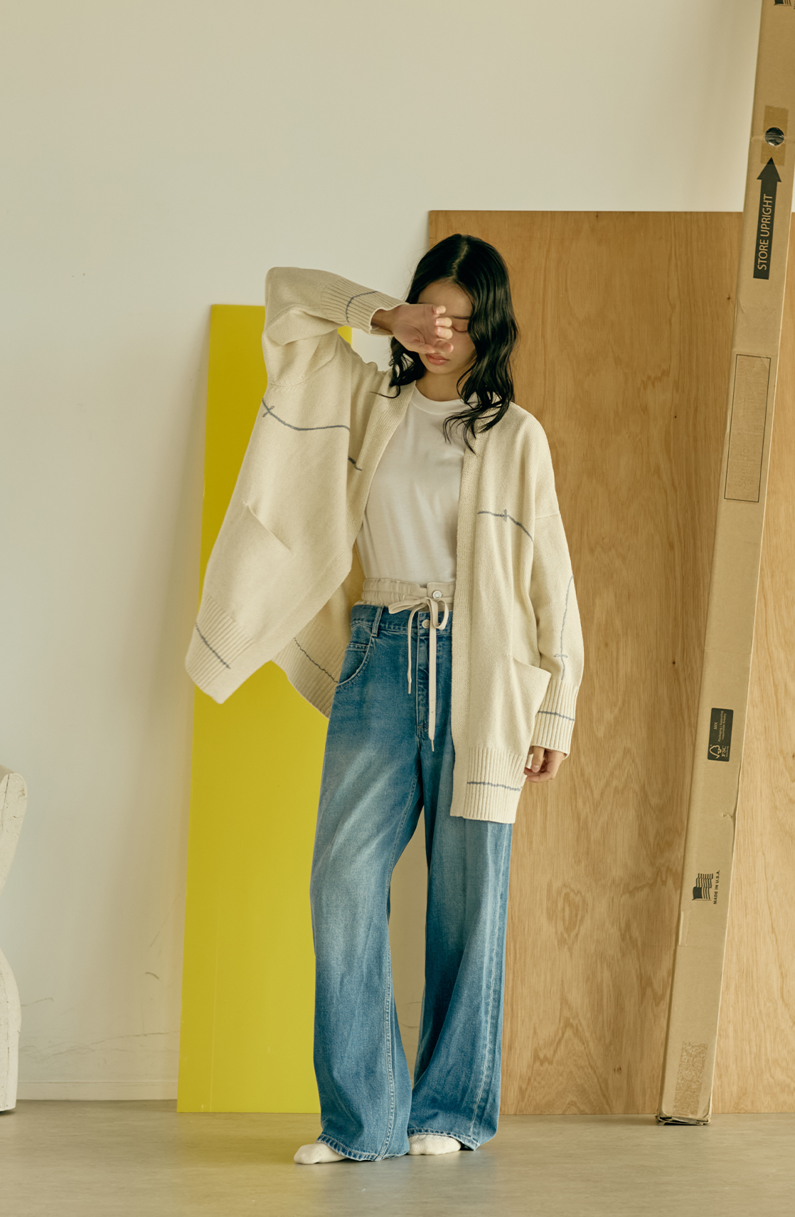 ドローイングニットカーディガン