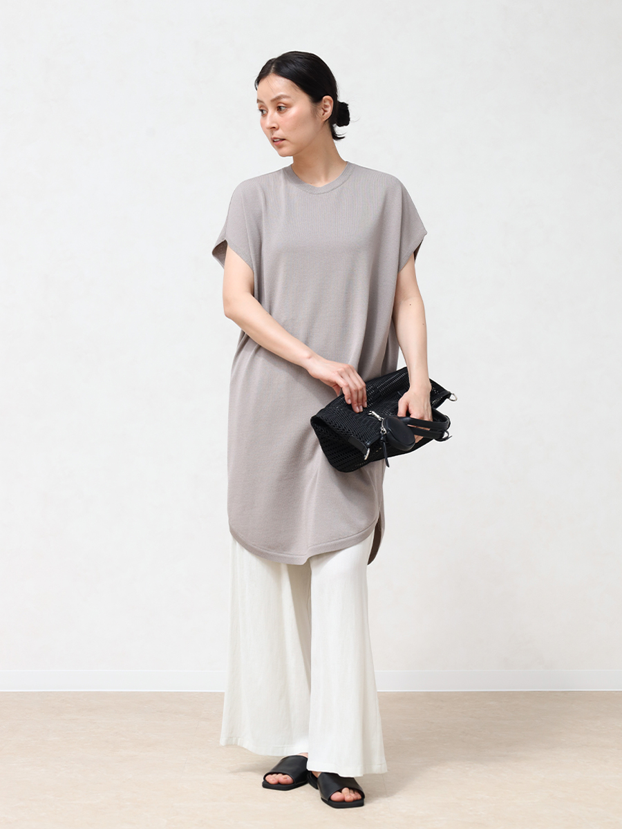 サンドベージュスタイル