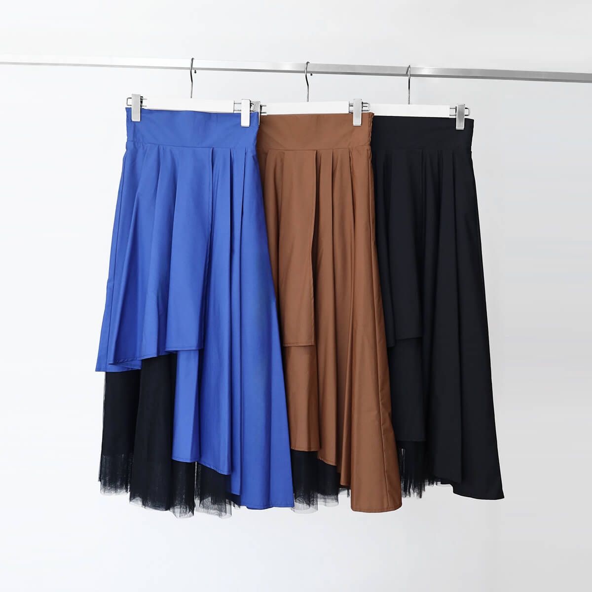 チュールレイヤードラップフレアスカート