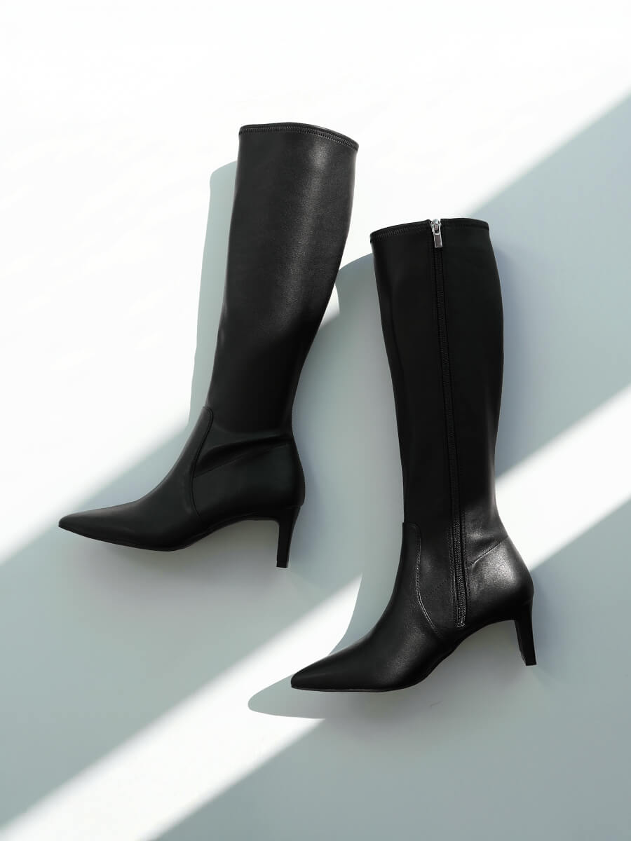 ポインテッドスムースロングブーツ