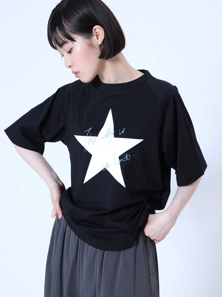 新品タグ付き♡ヤマダヤ　プチローブ　ライトグレー　パールボタンコート ヤザワ(YAZAWA) LCX4023WHLA , LCX4023BKLA ライティングレール