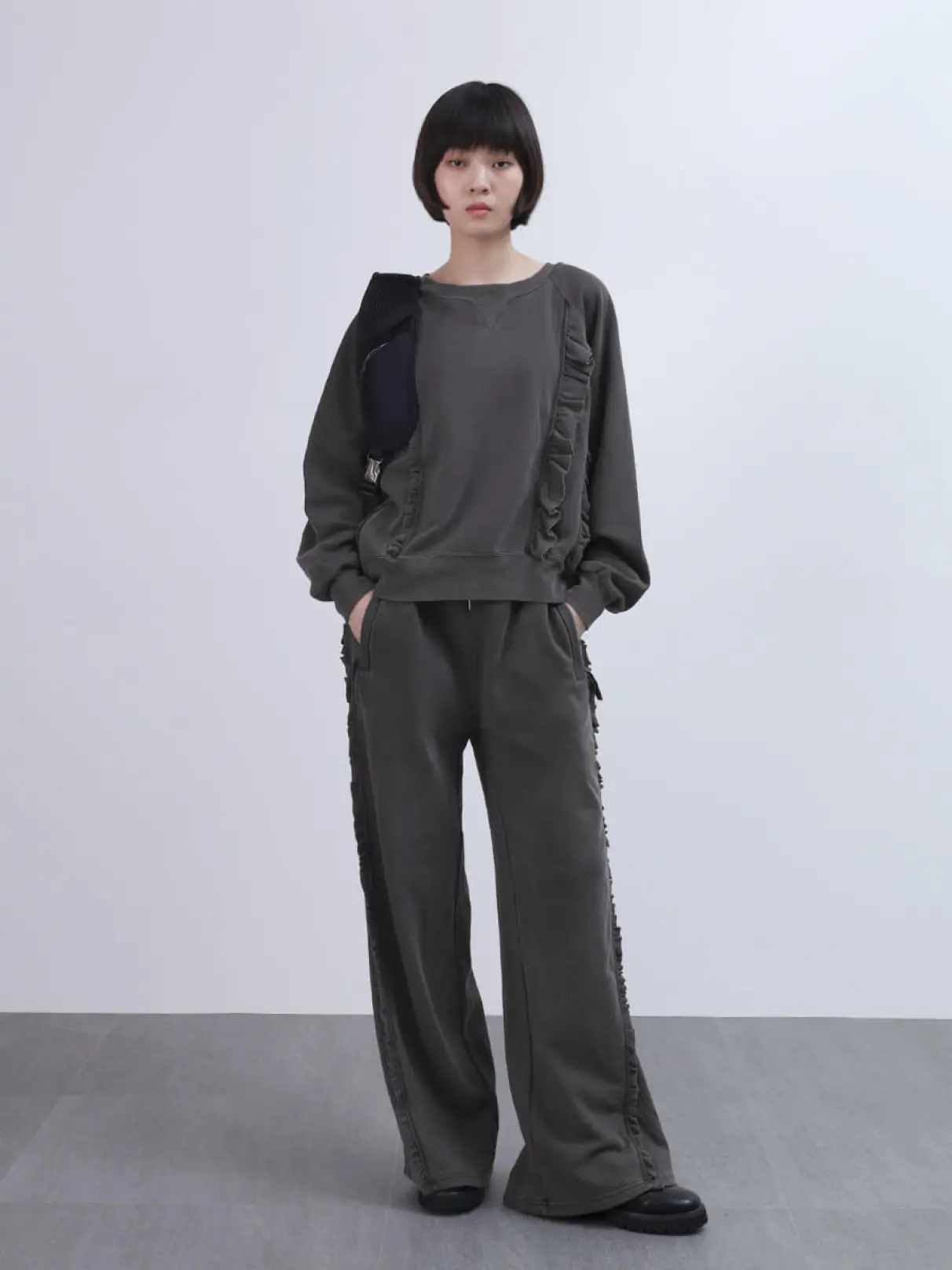LASUDのスウェットの商品一覧｜ファッション通販のYAMADAYA STORE
