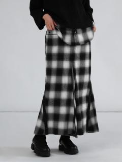 ホワイト×ブラック　167cm