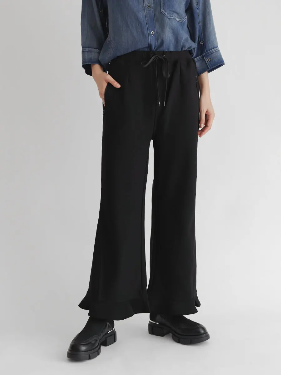 専用✨️JPQH 黒 フレアパンツ サイズ38 ステッチラインフレアパンツ - LASUD - LASUD｜YAMADAYA STORE