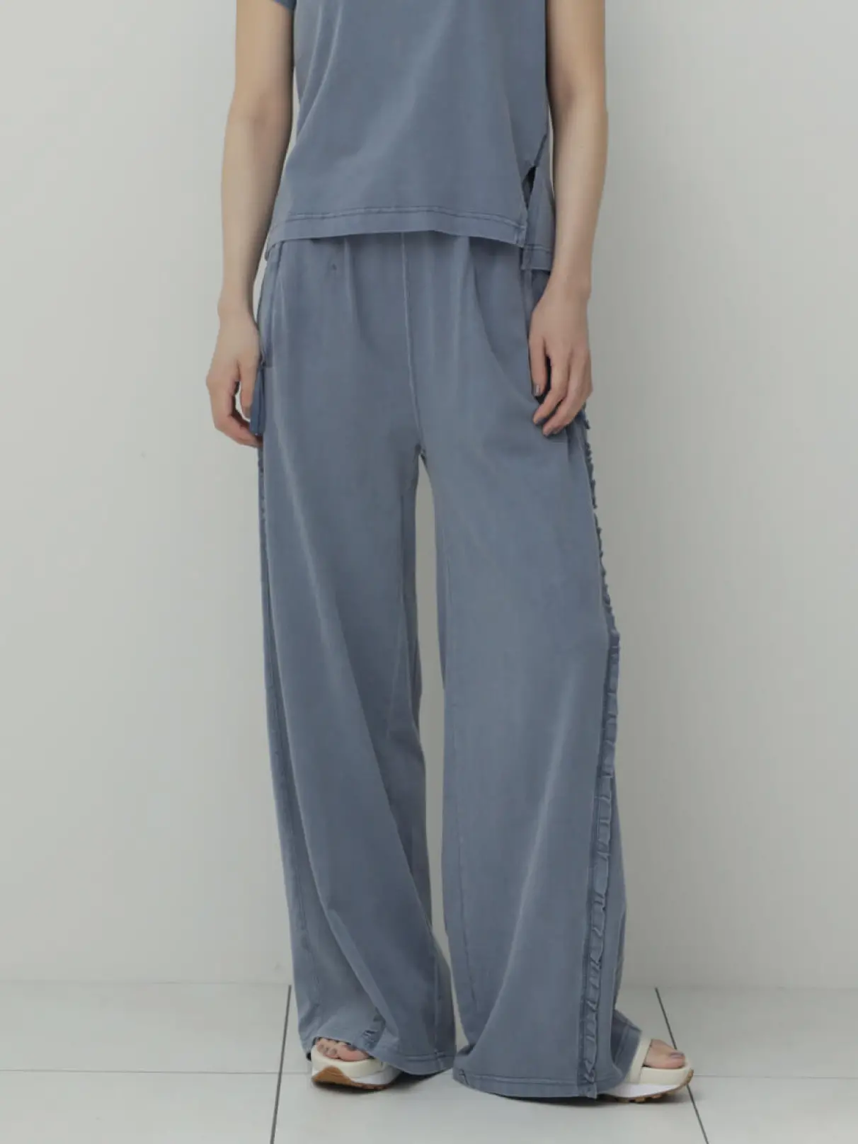 ダイアゴナルフリルフレアパンツ - LASUD - LASUD｜YAMADAYA STORE