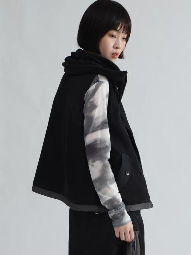 LASUD ラシュッド　ボアダウンベスト　アウター　ベージ　カーキ　フード付き LASUD ラシュッド ボアダウンベスト アウター ベージ カーキ