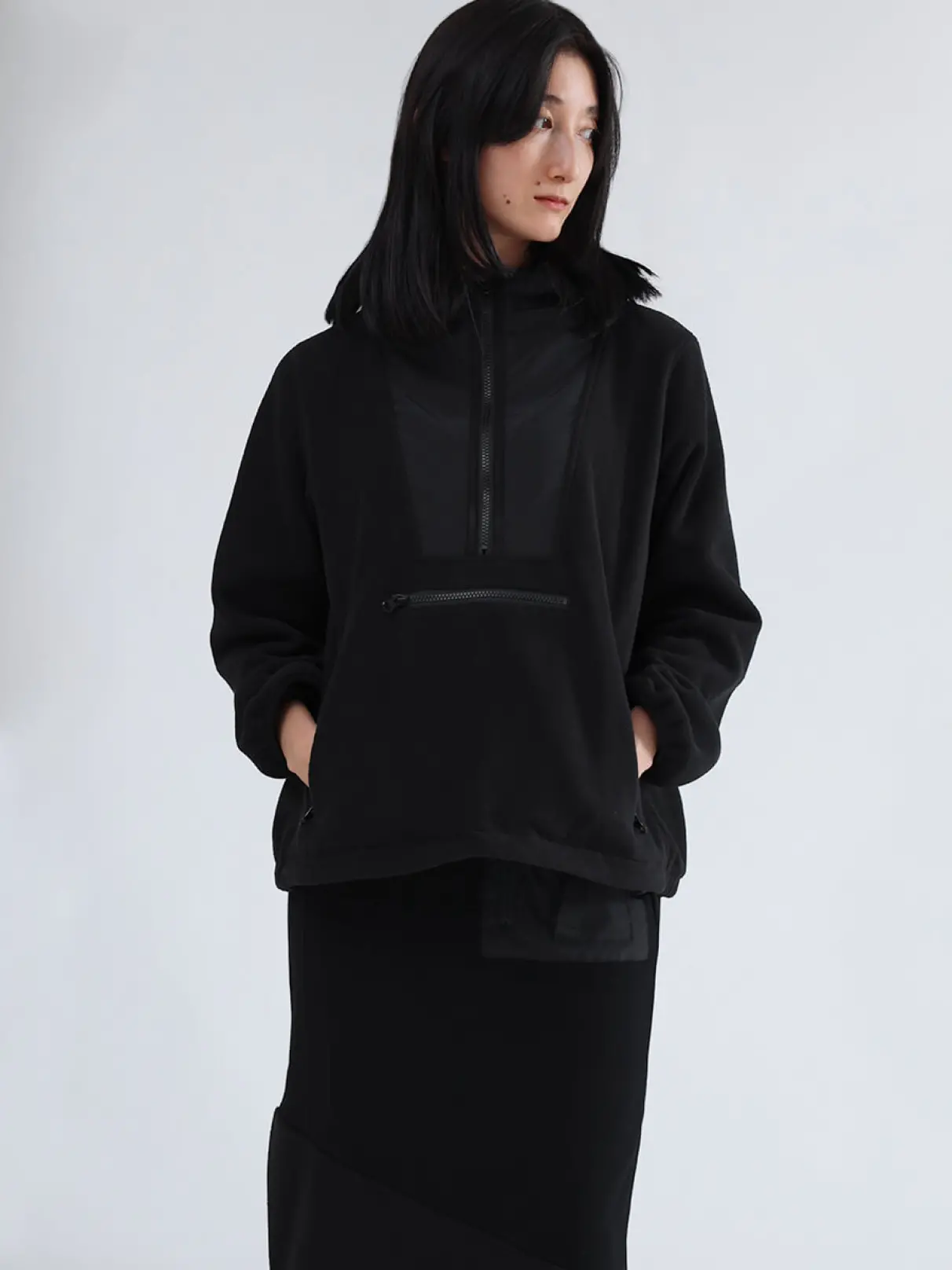 美品♦︎LASUD 黒　トレーナー LASUDのパーカーの商品一覧｜ファッション通販のYAMADAYA STORE