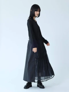 【新品未使用】【定価19500円】ヤマダヤ　ニットワンピース manaodaysさんコラボ ］スクエアネックニットワンピース [E3415