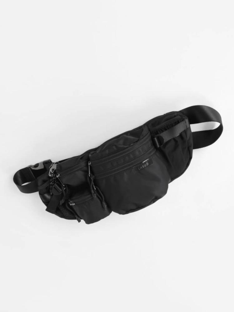 新品未使用　タグ付き　LASUD story✖️nouer ボディバック　黒 新品未使用 タグ付き LASUD story✖️nouer ボディバック 黒