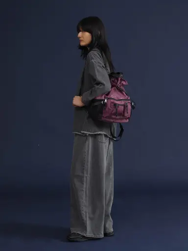 ヤマダヤLASUD アシンメトリーフラップボディバッグ LASUDのボディバッグの商品一覧｜ファッション通販のYAMADAYA STORE