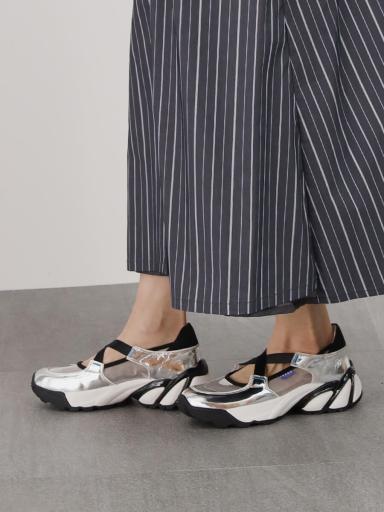 VEGE×LASUDxパンプス