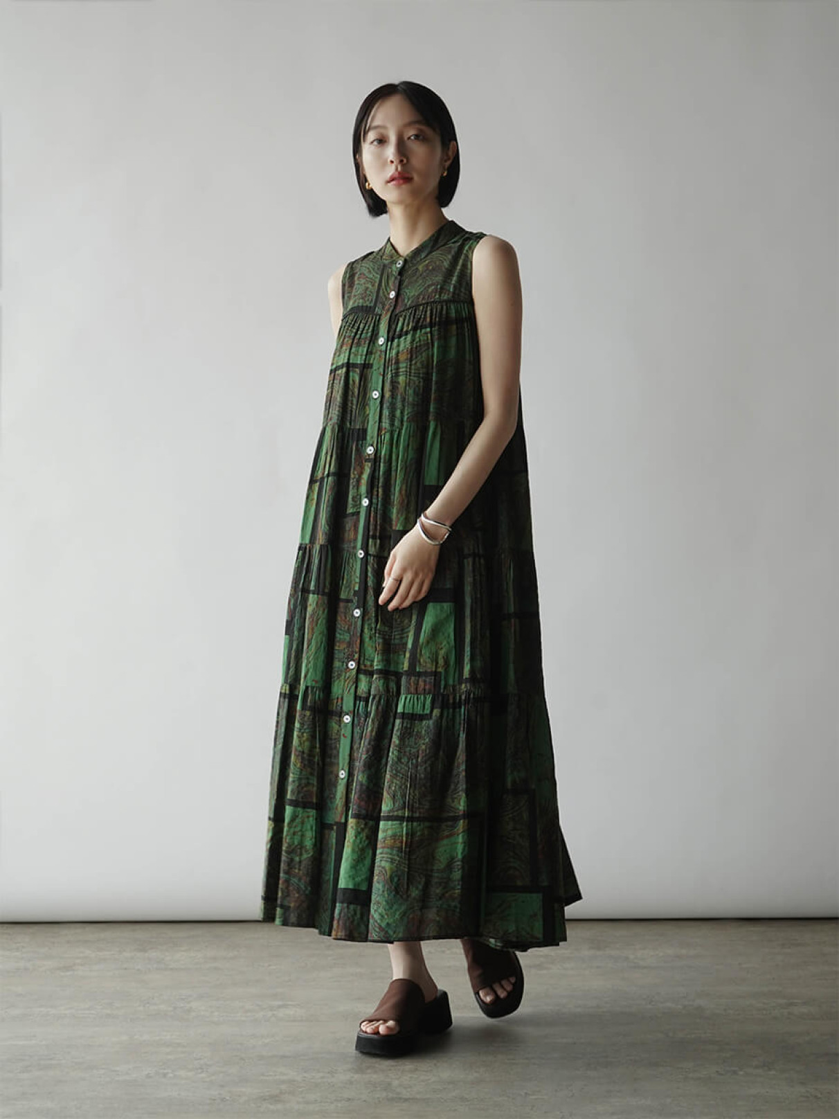 【新品】RADIATE ノースリーブワンピース ラディエイト RADIATE コットンノースリーブカラーワンピース