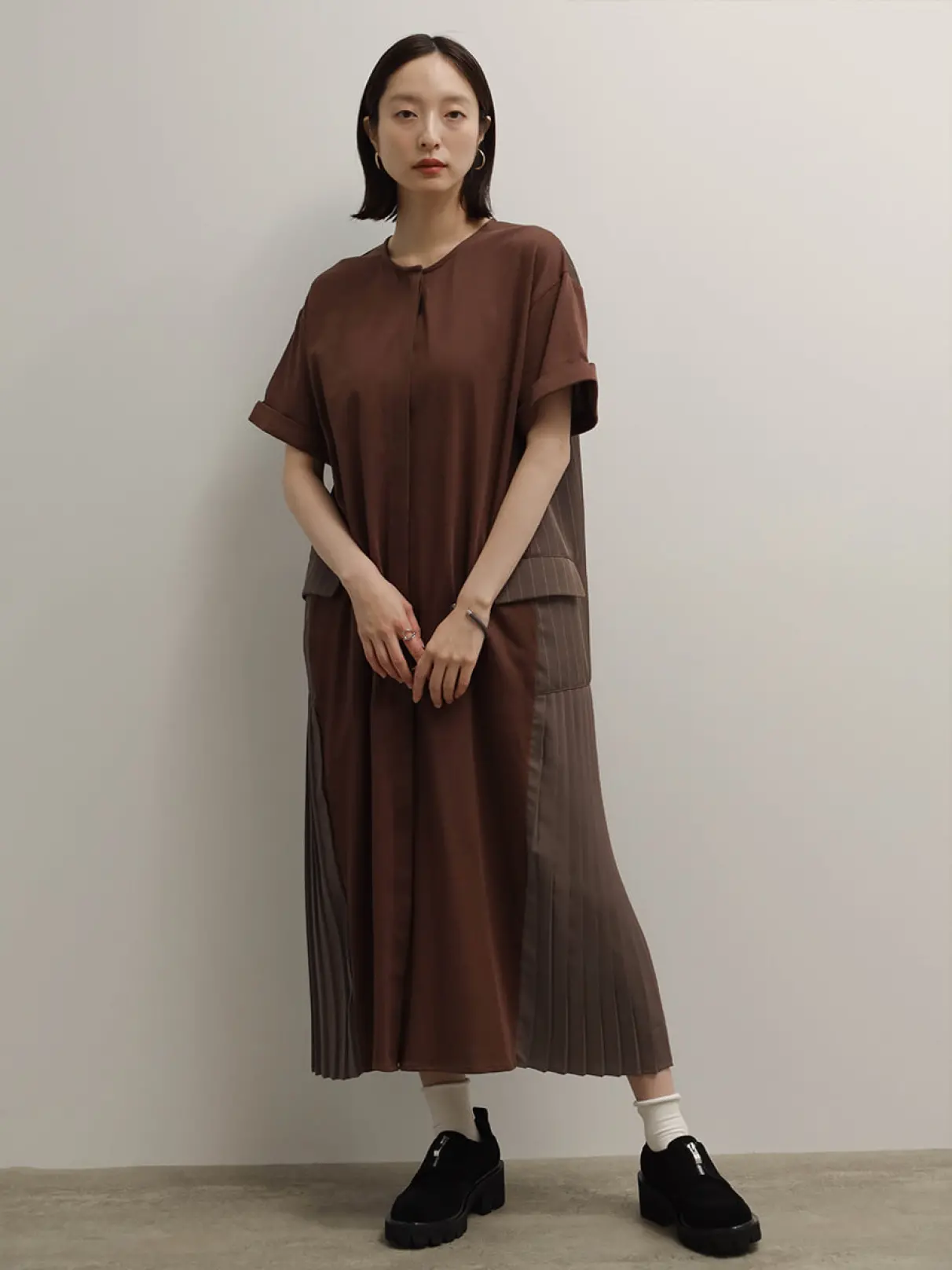 異素材MIXプリーツワンピース - RADIATE - RADIATE｜YAMADAYA STORE