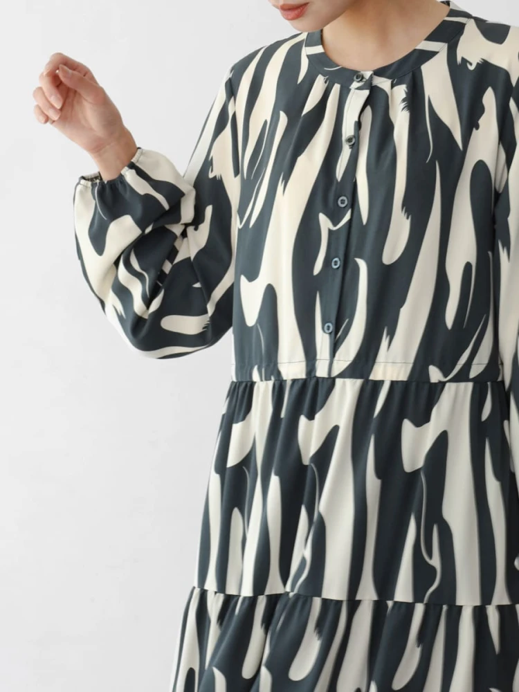 新品タグ付き RADIATE アートプリントティアードワンピース ダークピンク シティプリントティアードワンピース/ピンク | DRESS | OBLI