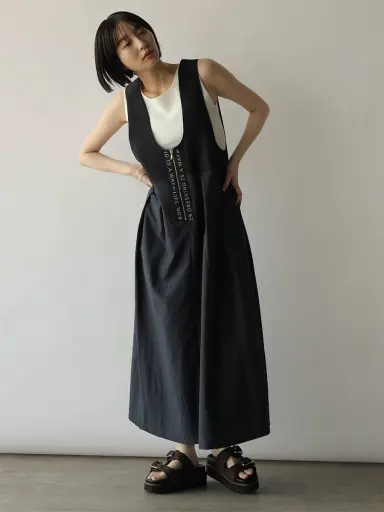 misayoさんプロデュース　新品同様 3WAYブラックデニムジャンバースカート 9904d1c54bc0b3e39d75c0539fce3f