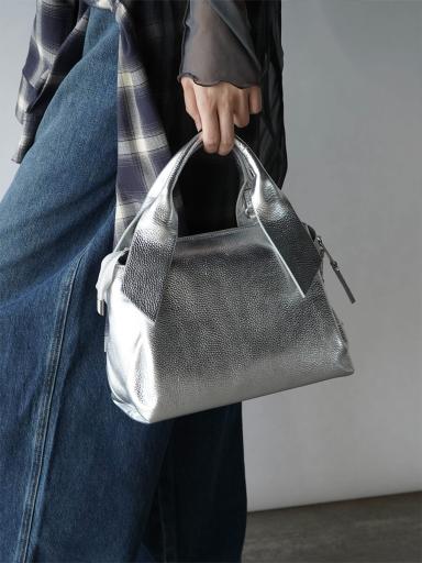 ひなこCROCODILE グレー トートバッグ&ジャンパー GIANNI CHIARINI ジャンニキアリーニ トートバッグ DORY ドリー