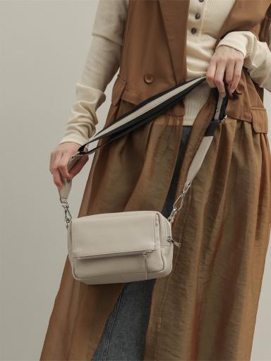 RADIATExショルダーバッグ