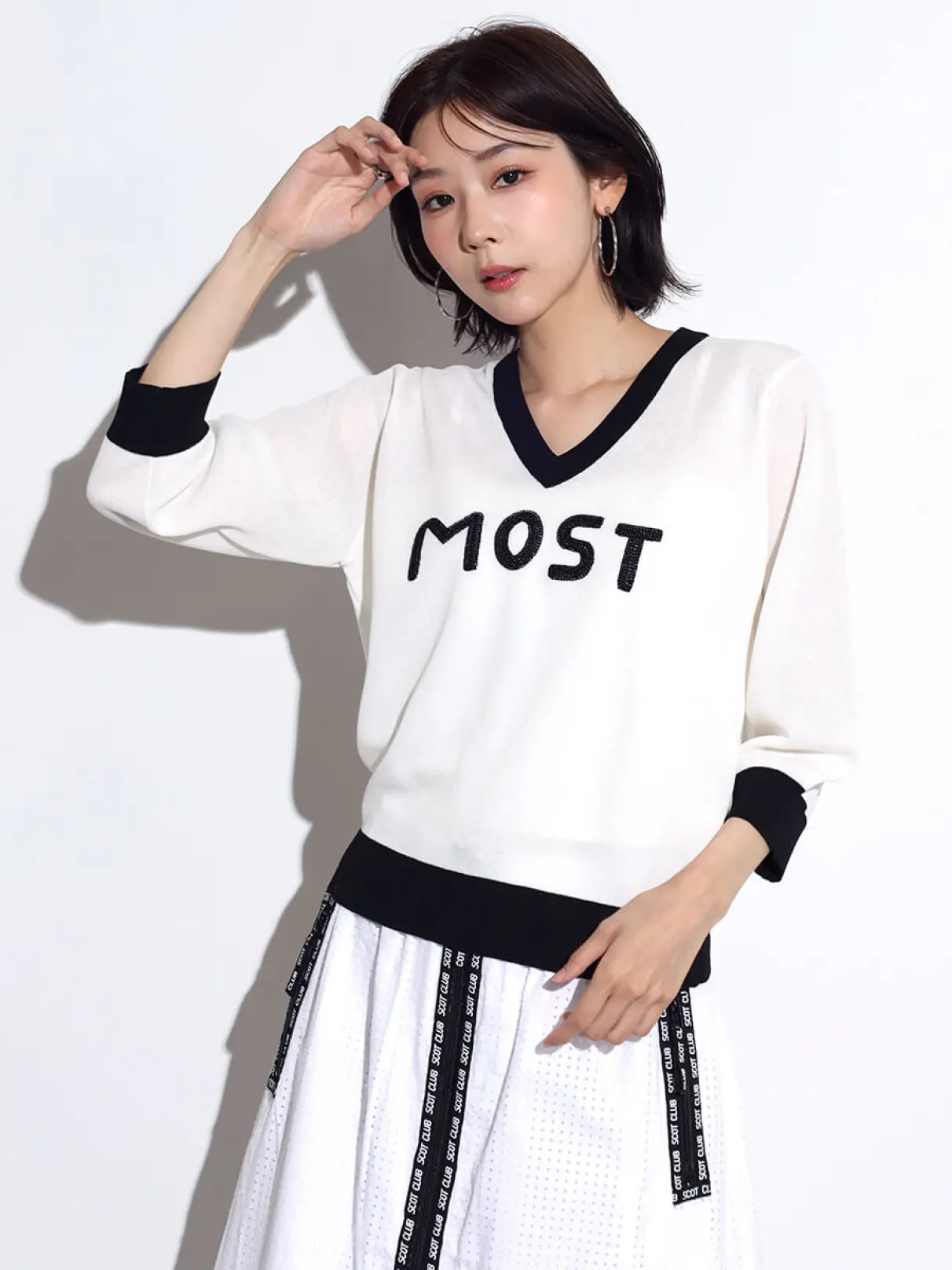 Vネックモノトーンロゴニット - SCOTCLUB - SCOTCLUB｜YAMADAYA STORE