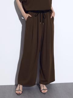 ダークブラウン　167cm