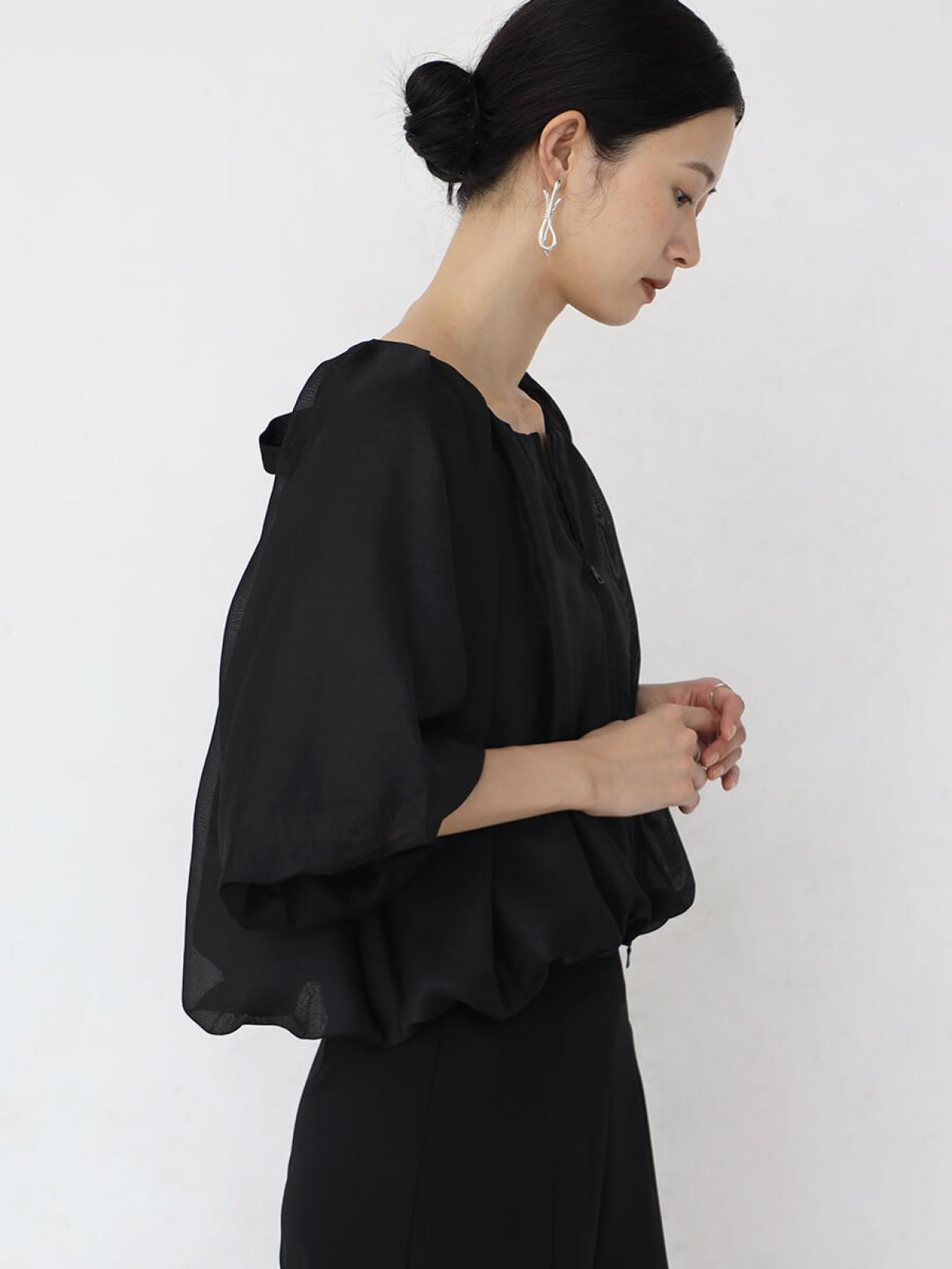 バックリボンギャザーバルーンブラウス - resil - Aga｜YAMADAYA