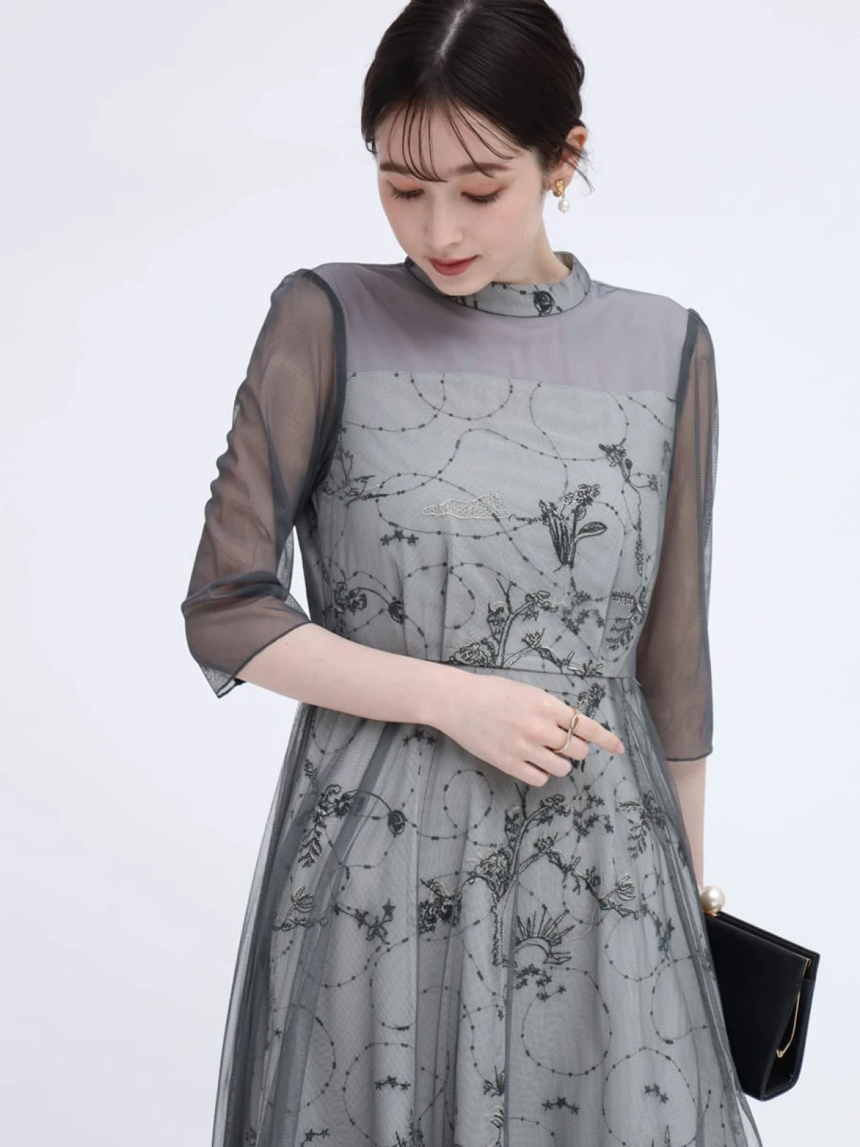 スパンコール刺繍チュールレイヤーワンピース - Rire Fete