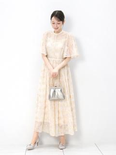 ベージュ　169cm