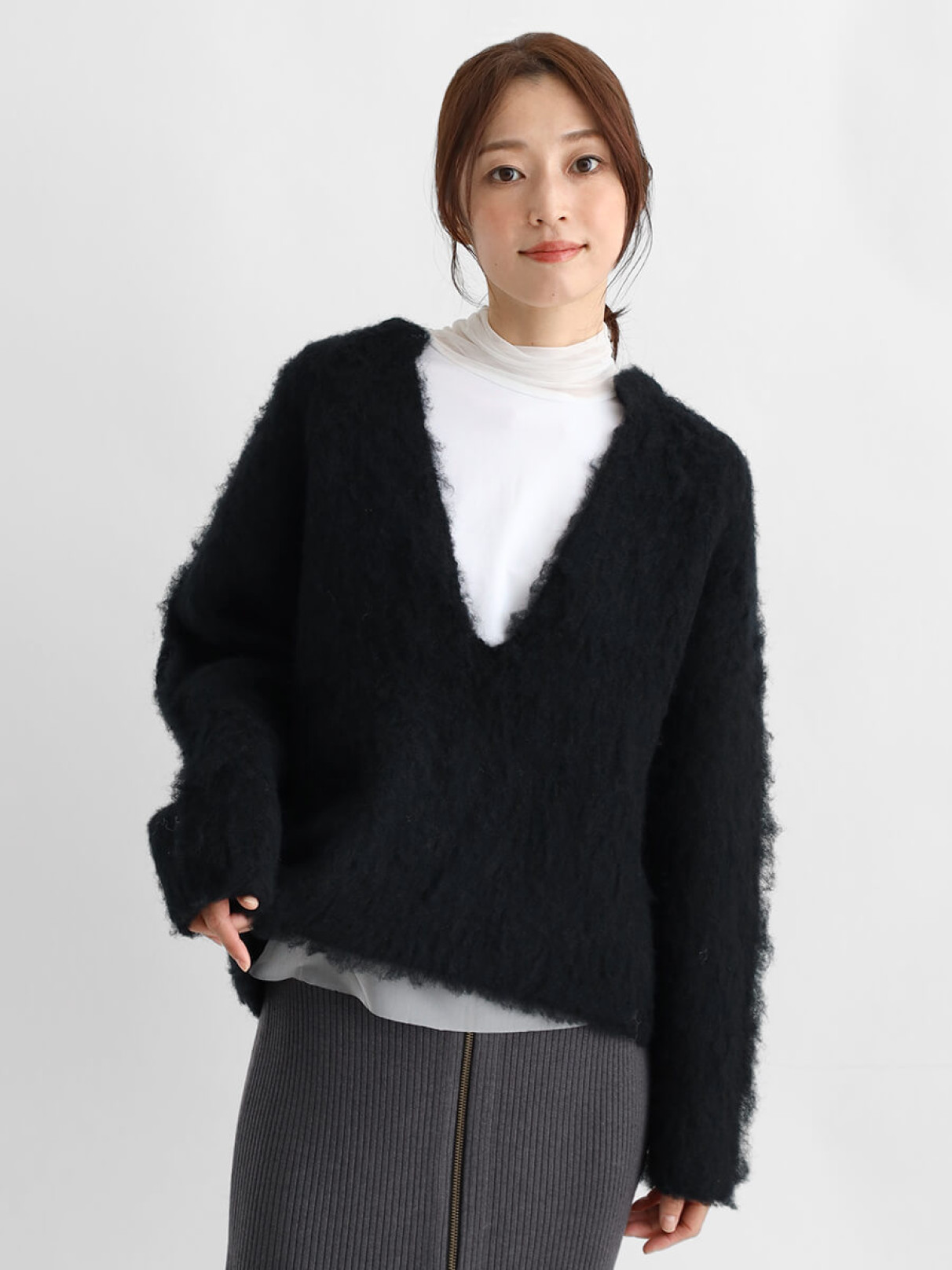 Vネックシャギーボリュームニット - CLOVE - CLOVE｜YAMADAYA STORE