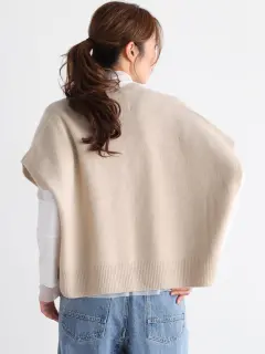 新品　ヤマダヤCLOVE ジレブルゾンモカ　ベージュ系　ノースリーブベスト 楽天市場】≪ 特別セール ≫ フェイクファー ノースリーブ